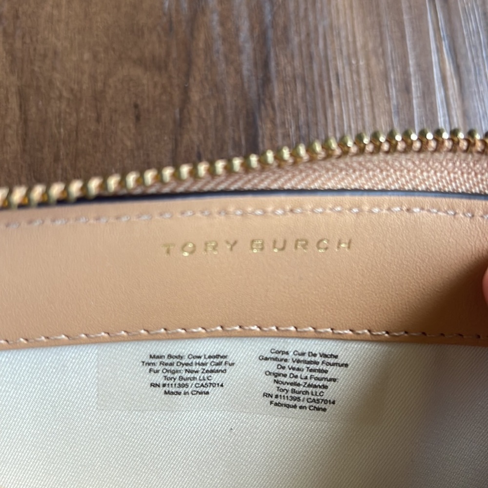Tory Burch Balloon Stripe Continental Wallet - Picture 5 of 14